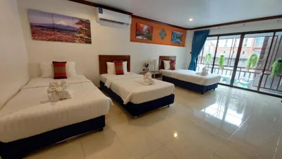Standard-Dreibettzimmer — Benetti house